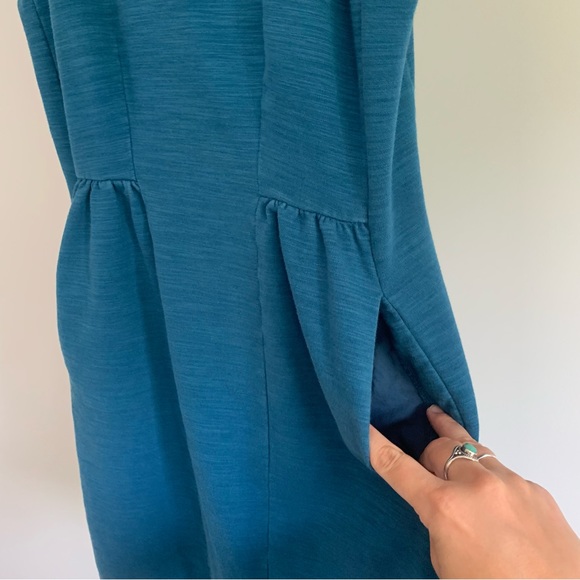 • [Madewell] Keynote Ponte Dress • - Picture 7 of 14